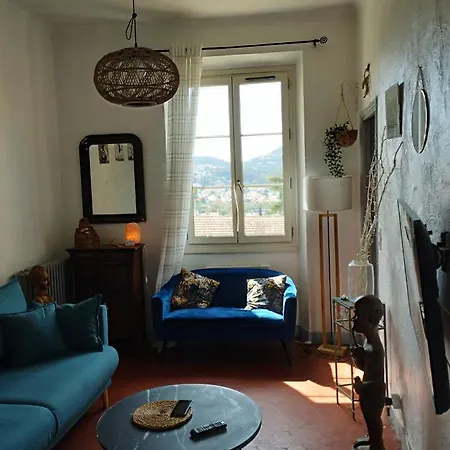 Location Saisonnière *